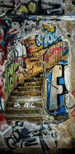 Lade das Bild in den Galerie-Viewer, Türtapete Lost Place Türposter   selbstklebend Graffiti Verlassen Treppe 1010
