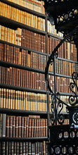 Lade das Bild in den Galerie-Viewer, Türtapete Bücher Türposter   selbstklebend Bibliothek Lesen Treppe Antik
