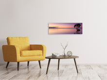 Lade das Bild in den Galerie-Viewer, Leinwandbild Panorama Sonnenuntergang am Baum im Wasser

