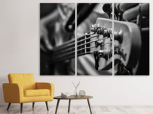 Lade das Bild in den Galerie-Viewer, Leinwandbild 3-teilig Close up Gitarrenspieler
