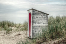 Lade das Bild in den Galerie-Viewer, Fototapete Das kleine Strandhaus
