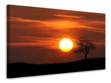 Lade das Bild in den Galerie-Viewer, Leinwandbild Der Sonnenuntergang am Horizont
