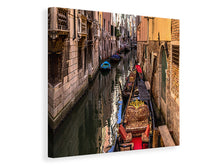 Lade das Bild in den Galerie-Viewer, Leinwandbild Die Gondeln von Venedig
